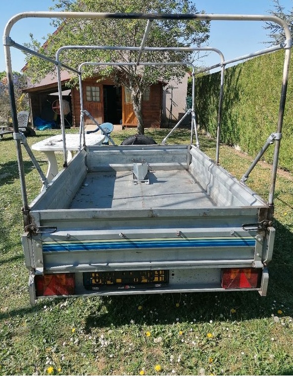 Grande remorque de 2M30 de long 3