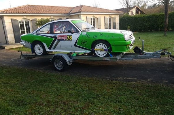 Remorque porte voiture 1T600
