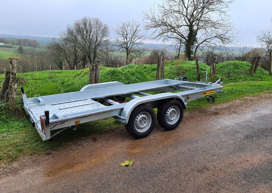Remorque porte voiture 2500kg PTAC