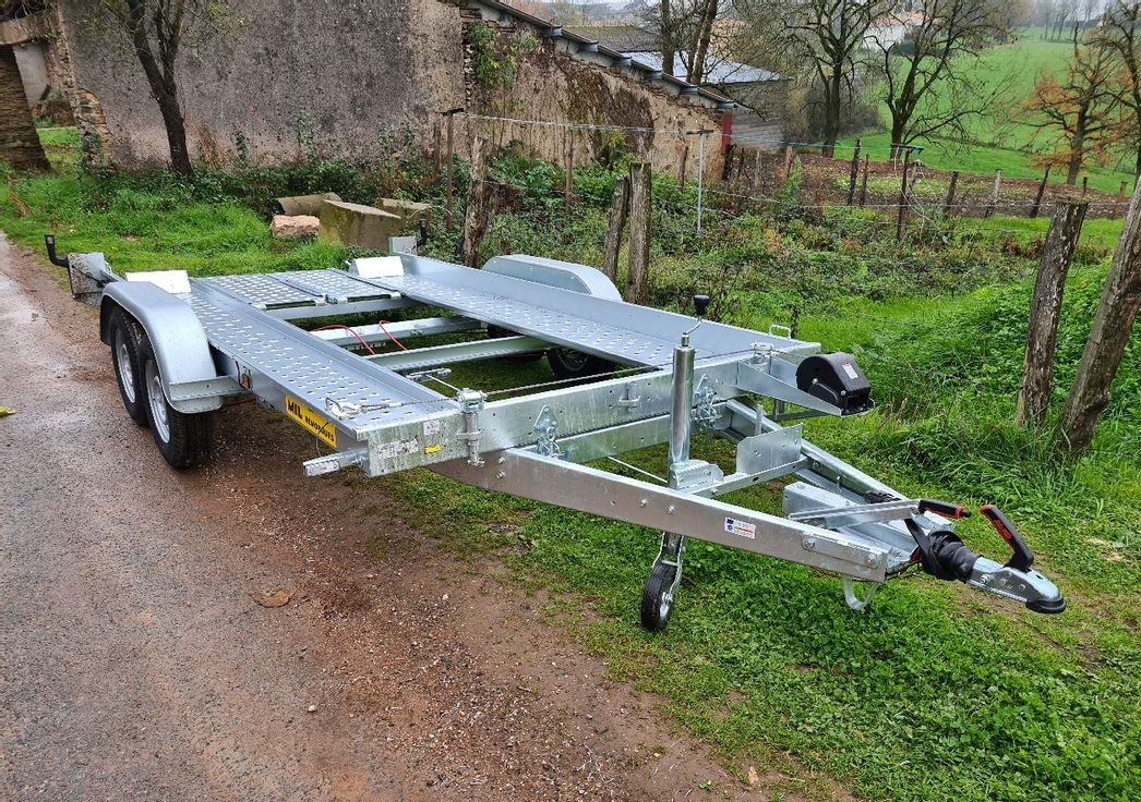 Remorque porte voiture 2500kg PTAC 2