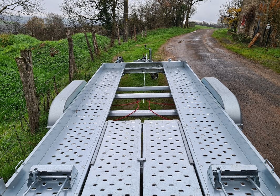 Remorque porte voiture 2500kg PTAC 3