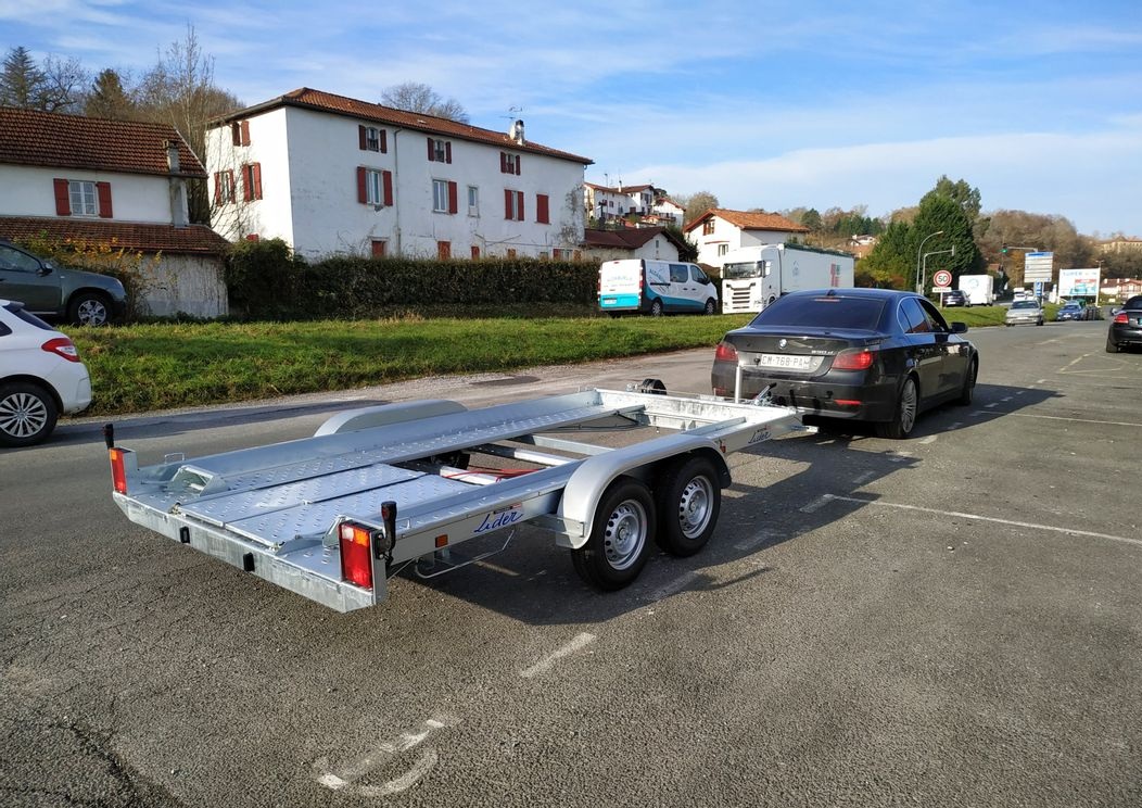 Remorque plateau / porte voiture 5
