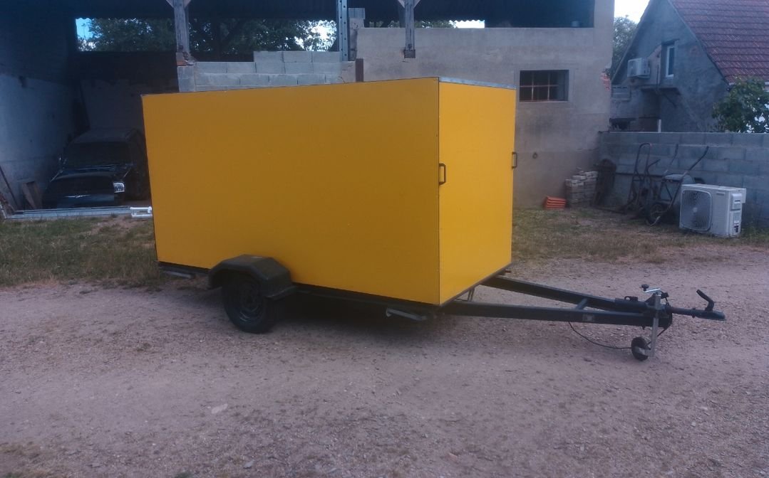 Remorque cargo