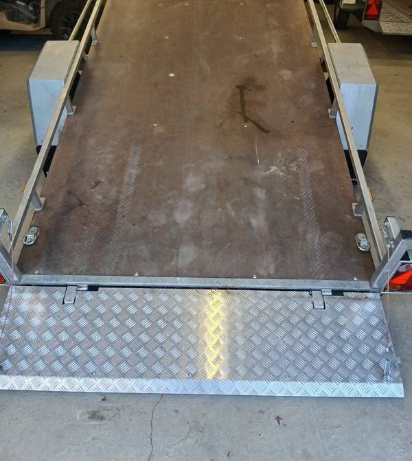 Remorque plateaux 1300kg 3