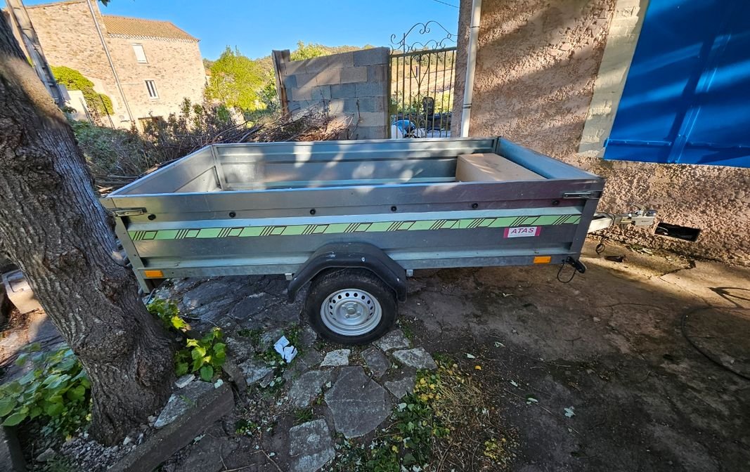 Remorque 750kg 263cm x 135cm