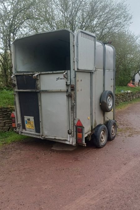 Vans ifor Williams HB510 2