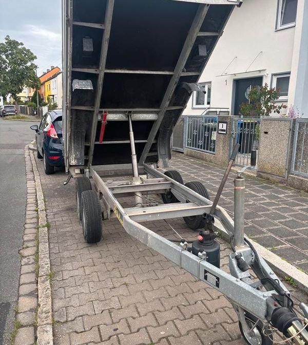 Remorque arrière Cheval Liiberte Debon 2T 2