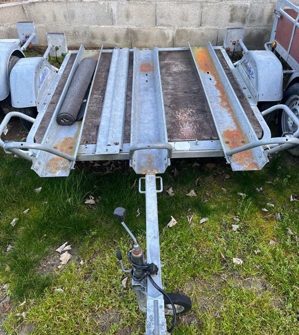 Remorque porte moto trois rails 750kg avec carte grise