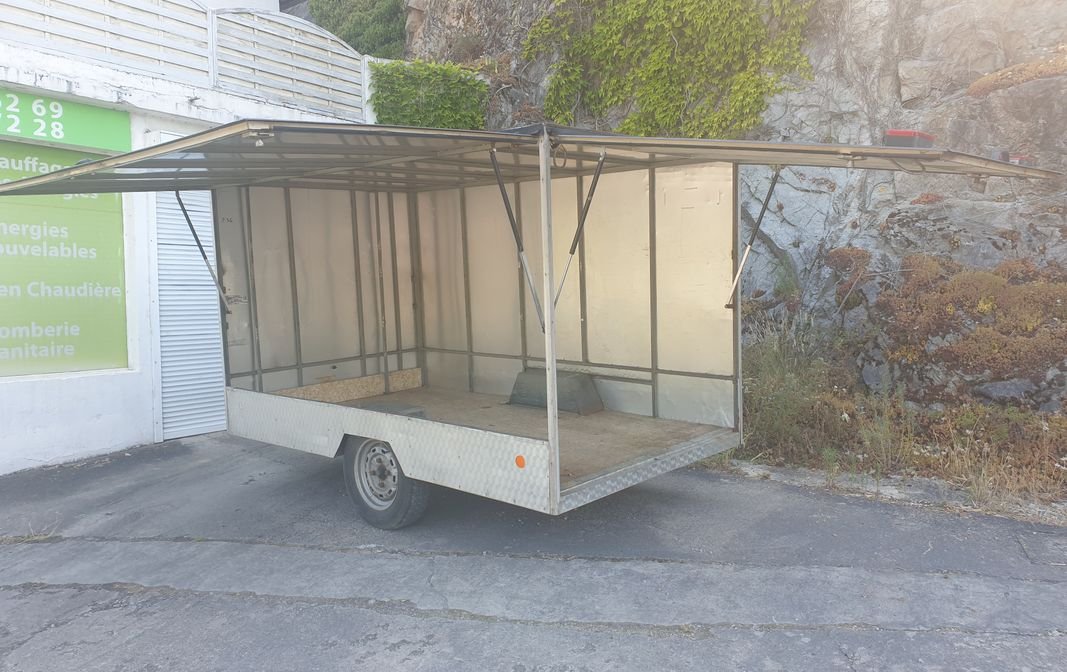 Vends remorque fourgon 2