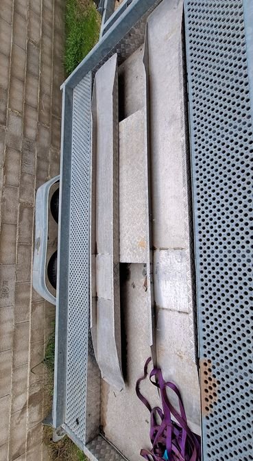 Remorque porte voiture satellite 3