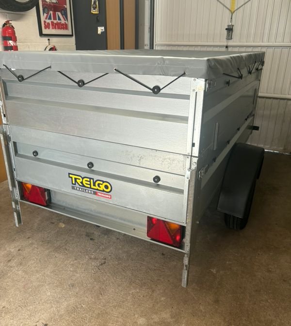 Vends remorque avec bâche 3