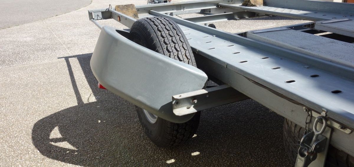 Remorque-voiture a vendre 2