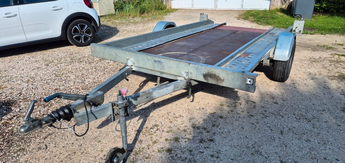 Remorque porte-voiture 1500 kg