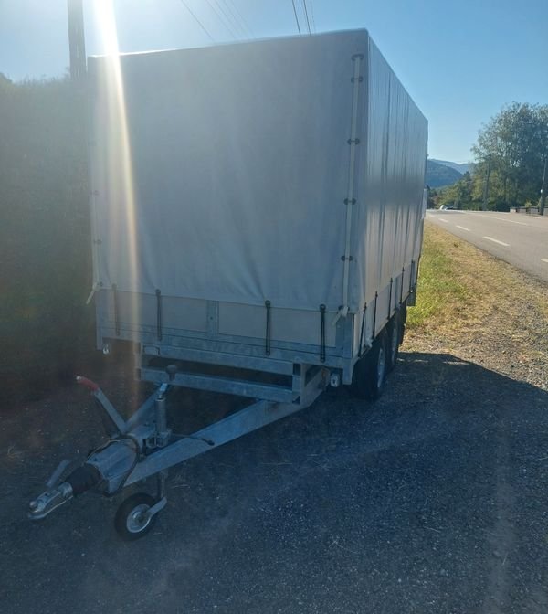 Remorque fourgon 1500kg avec carte grise