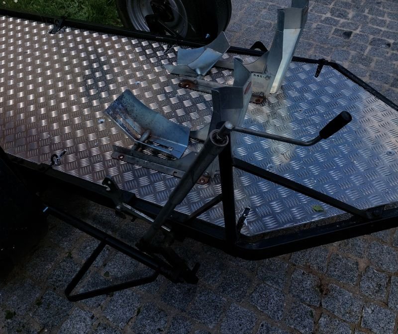 Vend Remorque legere Porte Motos Abaissable 3
