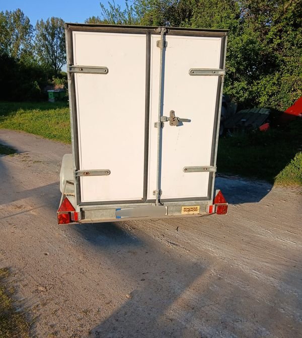 Remorque fermée 3