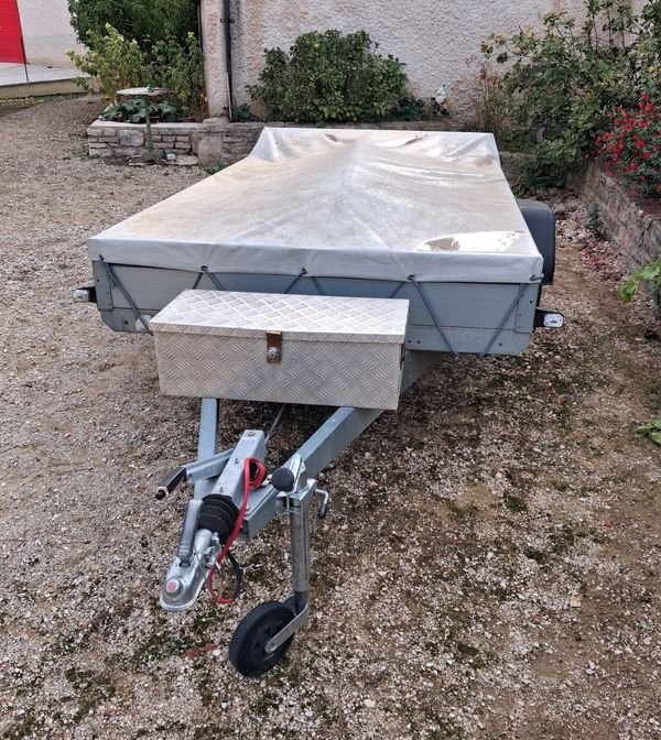 Remorque basculante