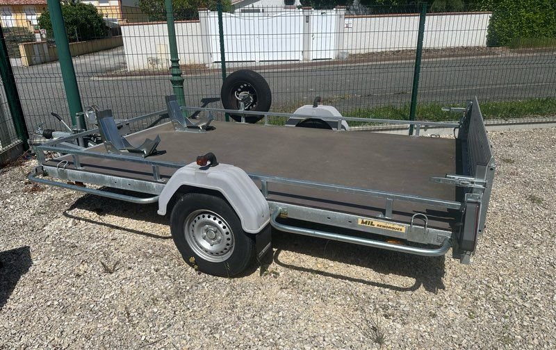 Remorque plateau 1300 kg basculante 2