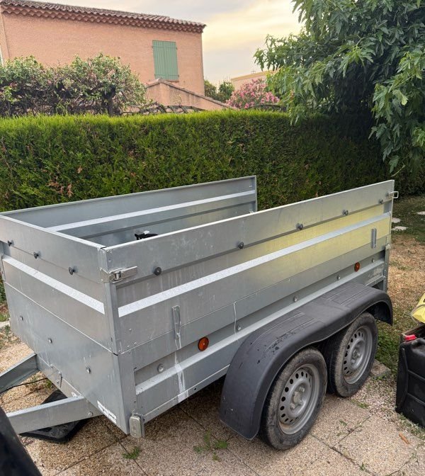 Remorque double essieux 750 kg 2