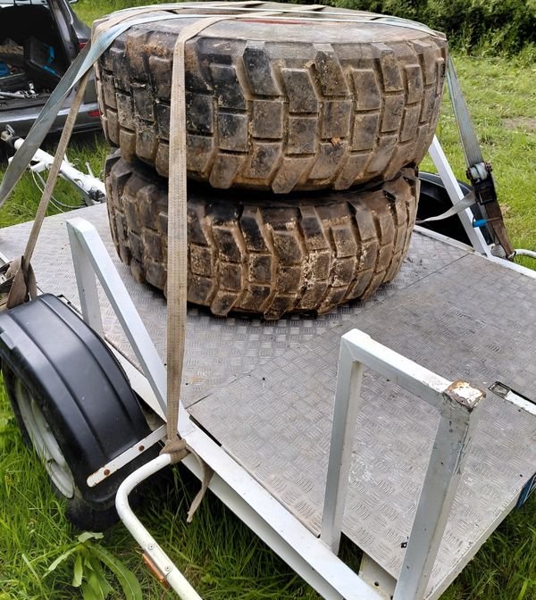 Remorque plateau freinee 1300kg