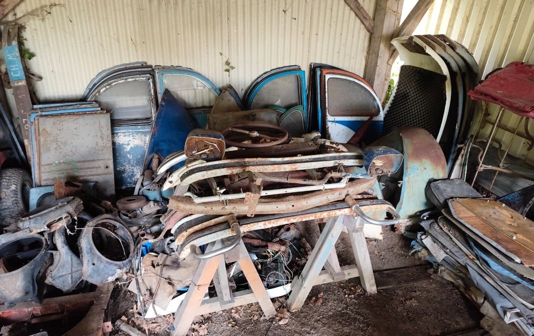 Lot pièces 2cv et dérivés