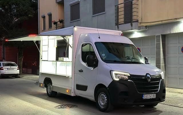 Ouverture de panneau foodtruck 2