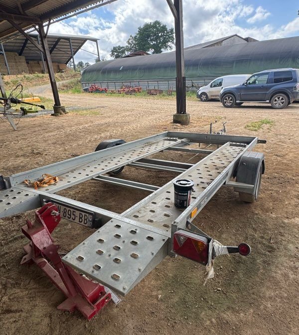 CAR FLAT 3,6 m x 1,84 m avec Basculement 2