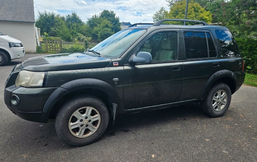 Freelander 1 pour pièces ou à remettre en état 3