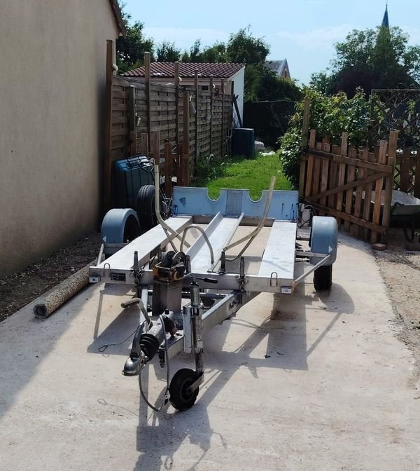 Remorque moto gros cube abaissable