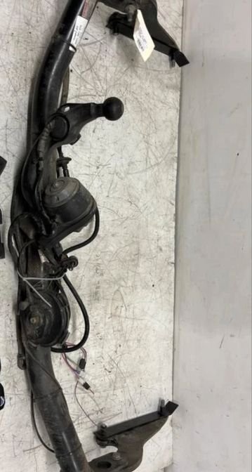 Attelage escamotable d'origine pour mégane 4 berline ref: 8201591076 2