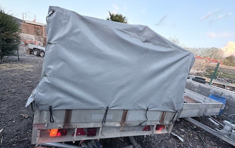 Remorque bâche 3m30 sur 1m70 3