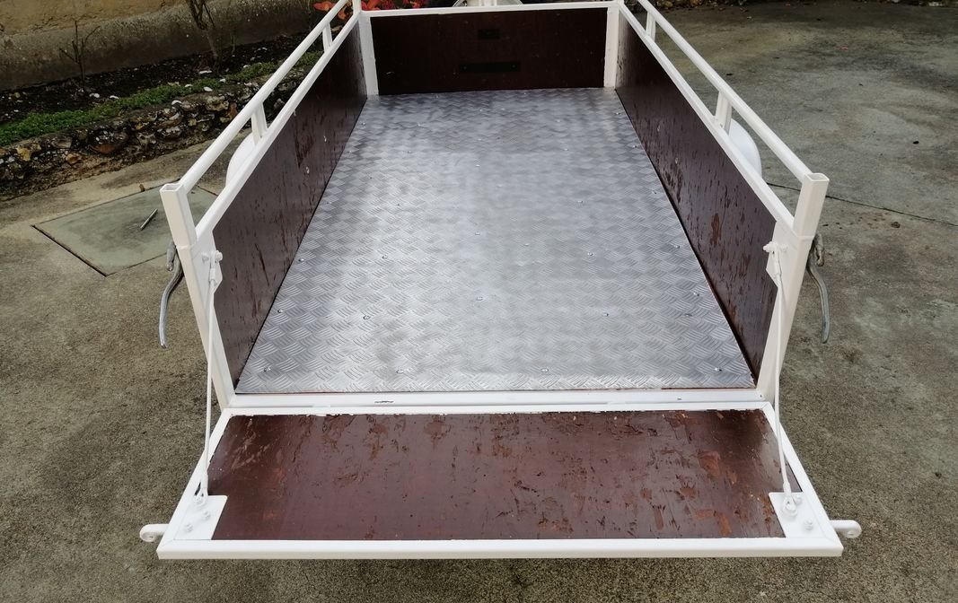 Remorque de voiture PATC 0T750 kg 2