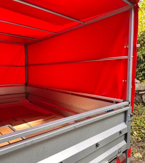 Remorque stema freinée 850 kg avec bâche - très peu servie 5