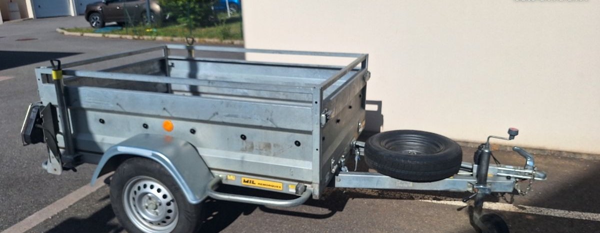 Remorque porte motos / bagagere / bagagere bache haute 2