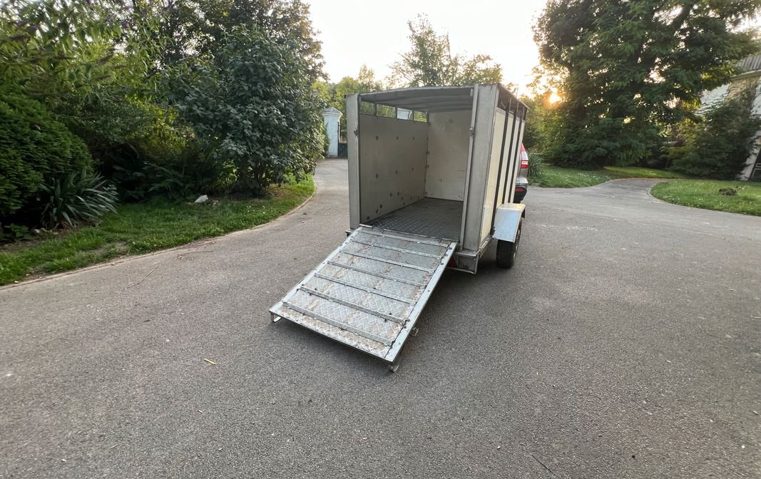 Petite remorque type van 2