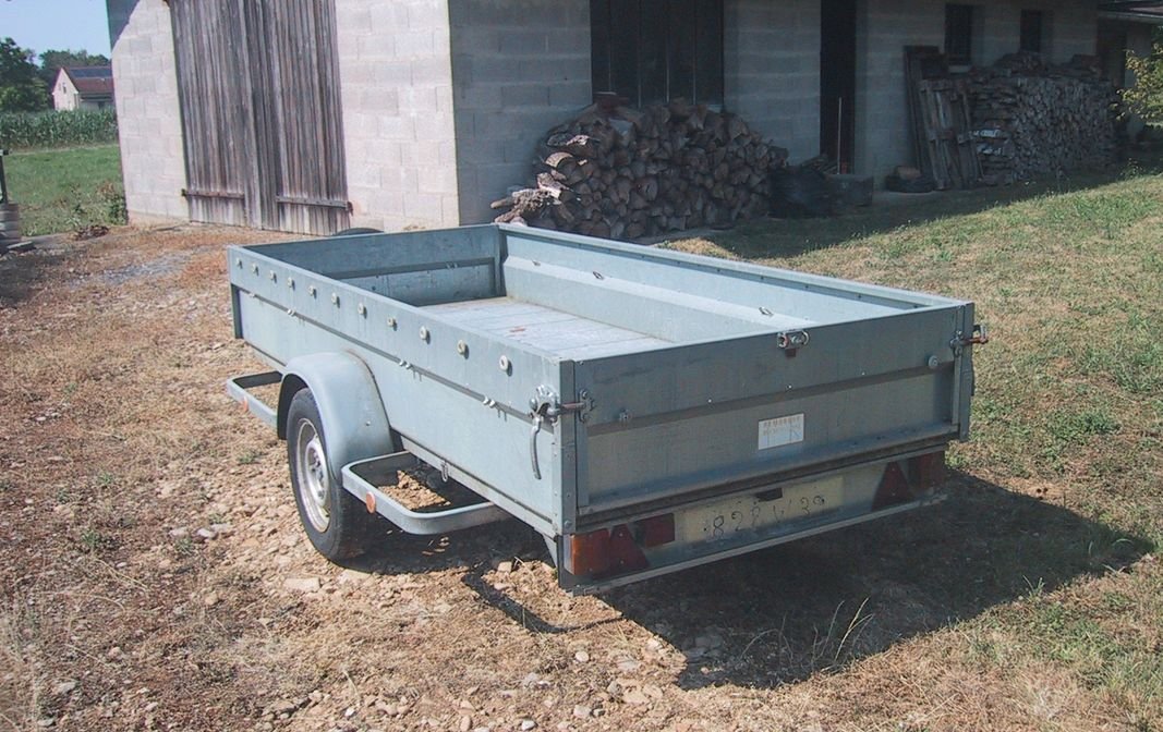 Grande remorque multi-usages 2,75 x 1,20 m utiles 4