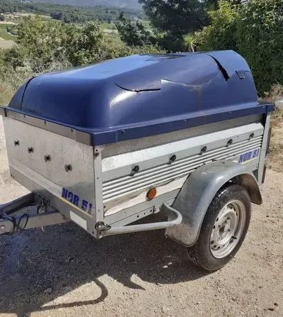 Remorque norauto premium basculante a amortisseurs intégrés