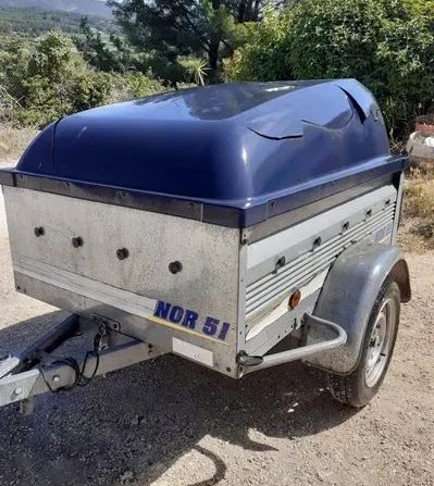 Remorque norauto premium basculante a amortisseurs intégrés 3