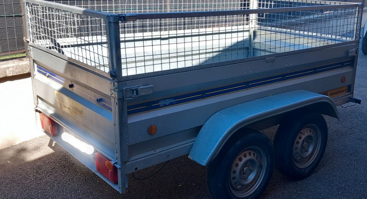 Remorque double essieux 750 kg 2