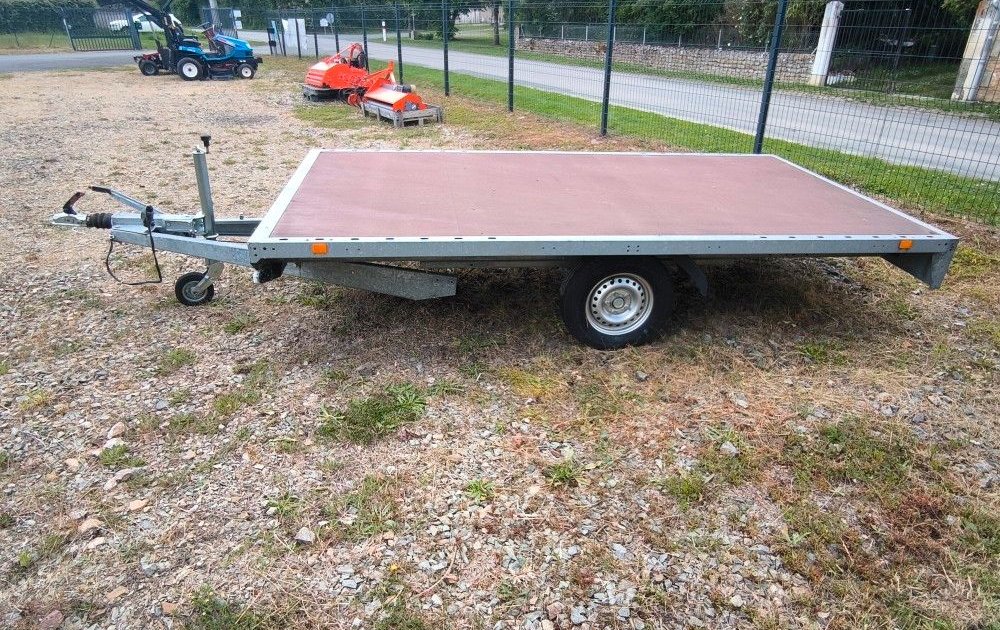 Remorque plateau trigano R340 F150 2