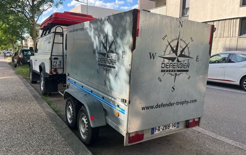 Remorque double essieux bagagère 3