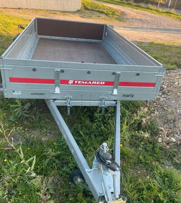 Vends remorque multifonction basculante MARTZ