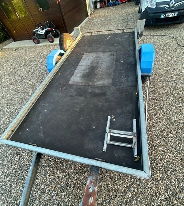 Remorque porte-voiture - PTAC 1 350 kg 3
