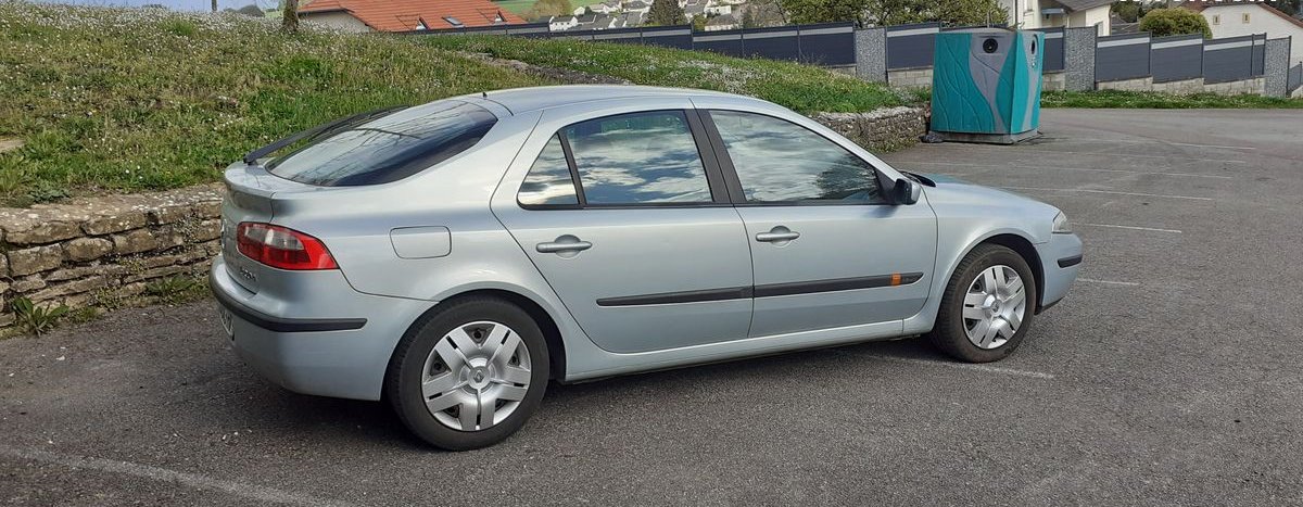 Laguna 2 1l9 DCI 110cv a redémarrer ou pour pièces 2