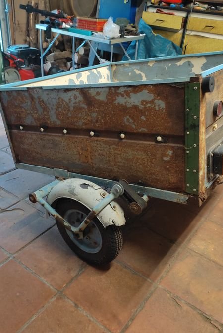 Remorque bagagère ancienne ERKA 3