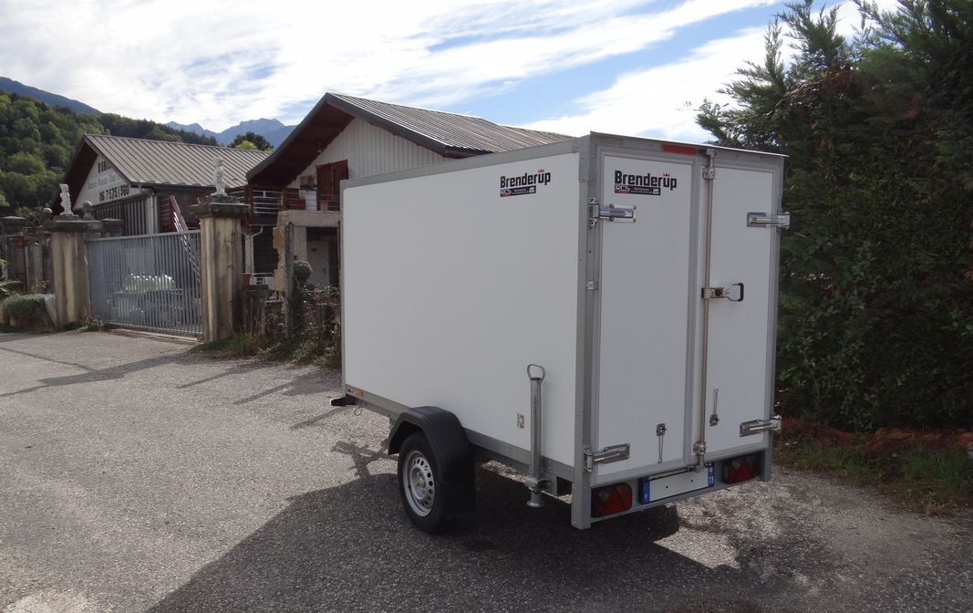 Occasion Remorque FOURGON Brenderup CARGO DYNAMIC ptac 750KG 260X130X150