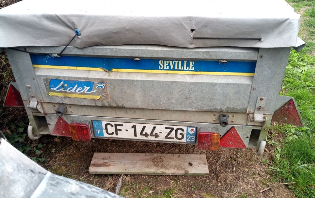 Remorque basculante 500 kg 3