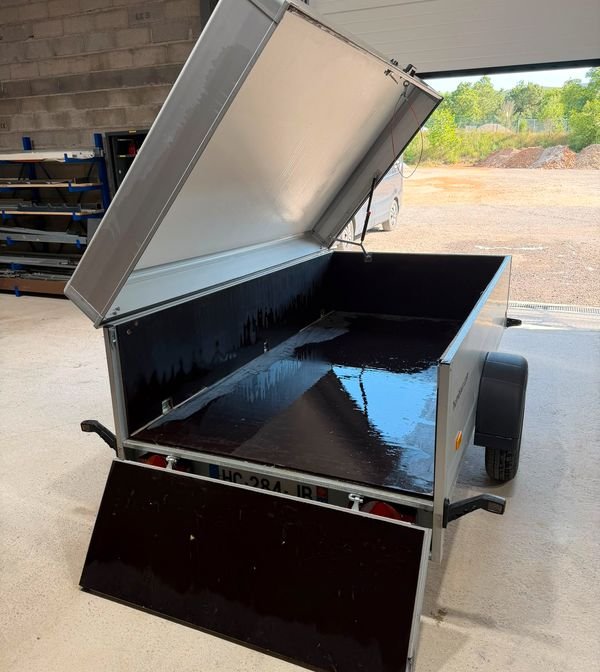 Remorque Humbaur H752513 – Capot – 750 kg – Très bon état 3