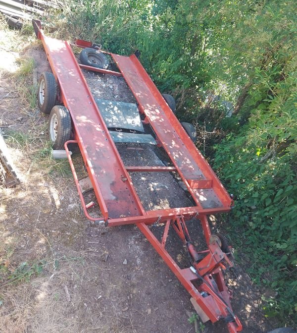 "Légère"portevoiture 2 essieux refait à neuf
