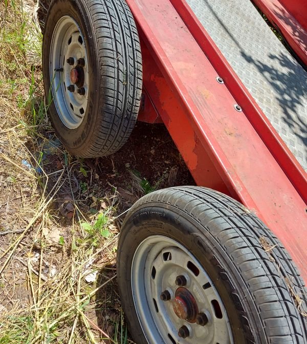 "Légère"portevoiture 2 essieux refait à neuf 2